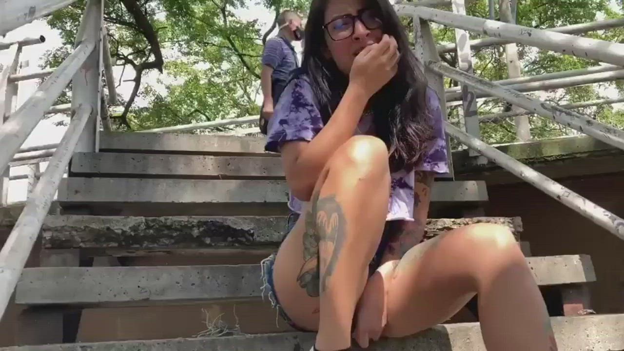 Glasses Outdoor Solo gif