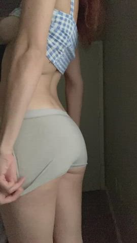 Tits or ass? 🥰