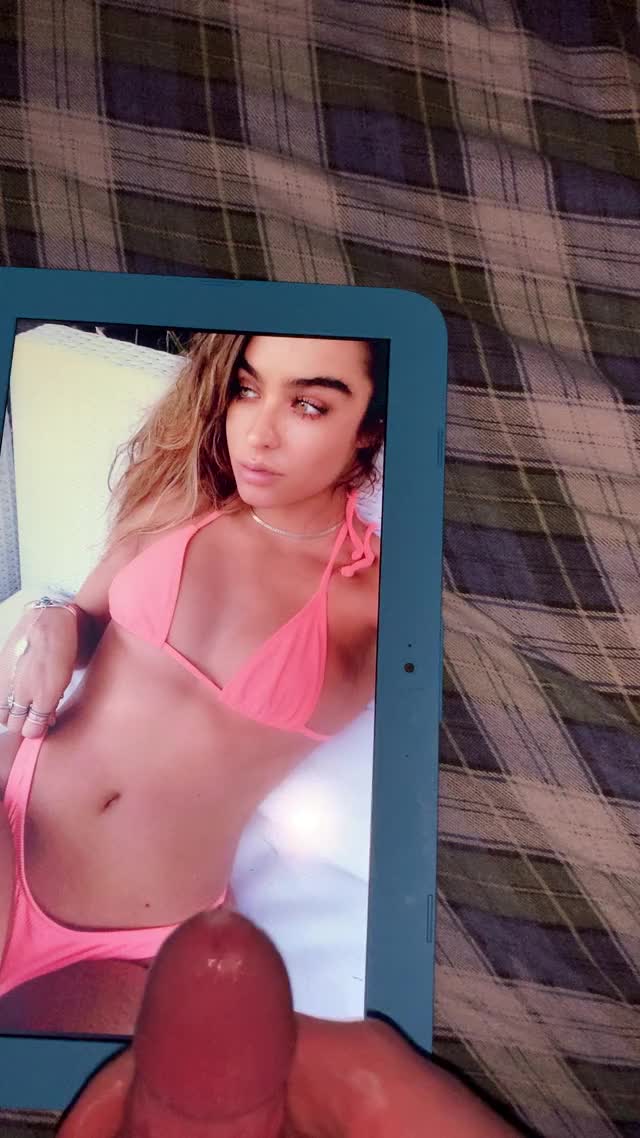 Sommer Ray