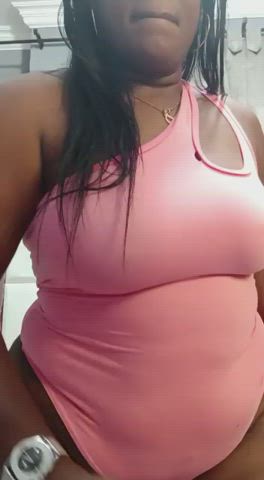 camgirl dancing ebony gif