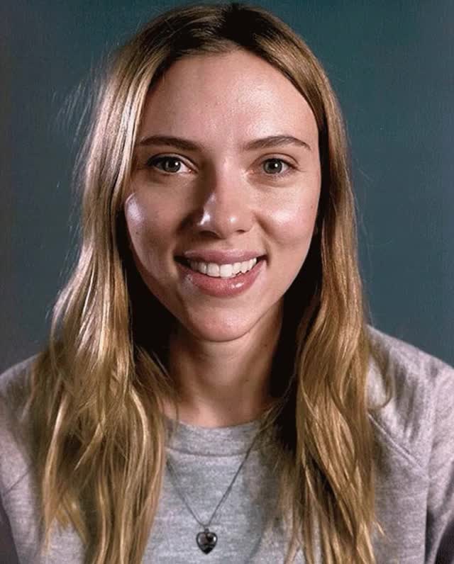 Celebrity Scarlett Johansson gif