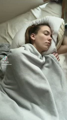 Fucked while she was sleepy and cum inside, creampie