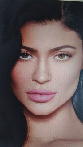 Kylie for u guys as promised. How many upvotes she deserves?