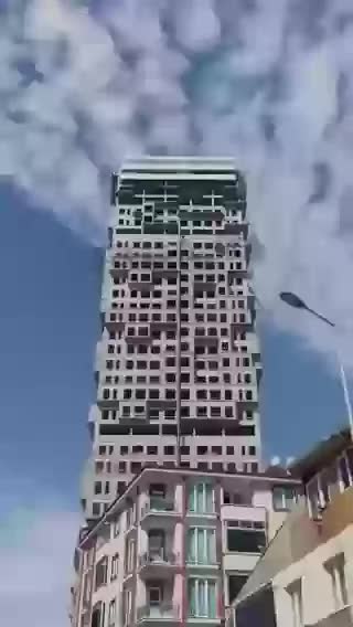 Shaking Tower