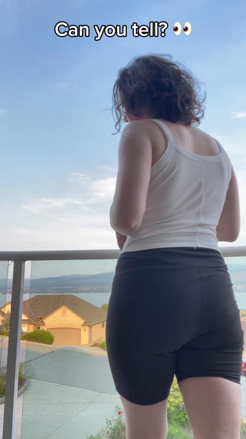 braless fit natural pawg petite sfw slimthick small tits tease thighs girls-in-yoga-pants