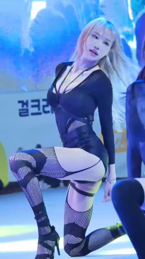 asian dance dancer dancing korean seducing seduction sensual sexy kpop gif