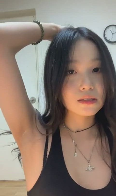 Armpit licking selfie