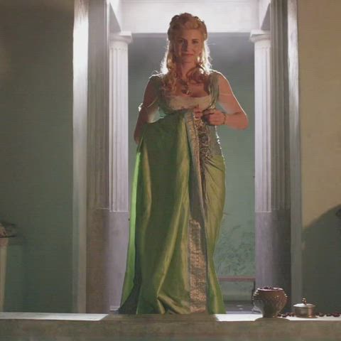 Viva Bianca in 'Spartacus' S01E10 (2010)