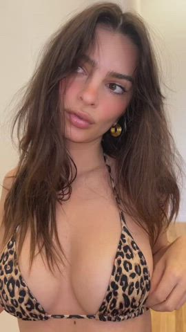 Emily Ratajkowski in 9 different bikini