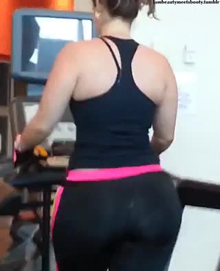 PAWG on treadmill