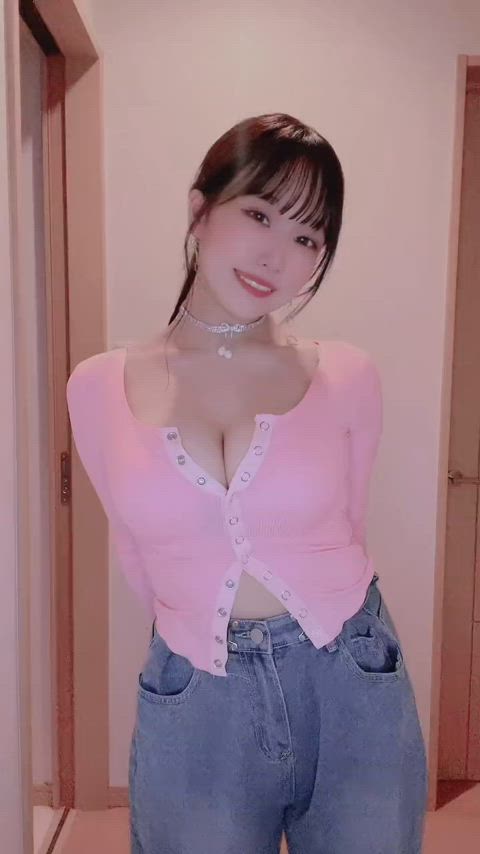 asian big tits tiktok gif