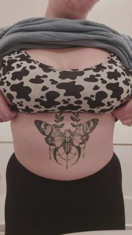 Big Nipples Big Tits Bouncing Tits Tattoo Titty Drop gif