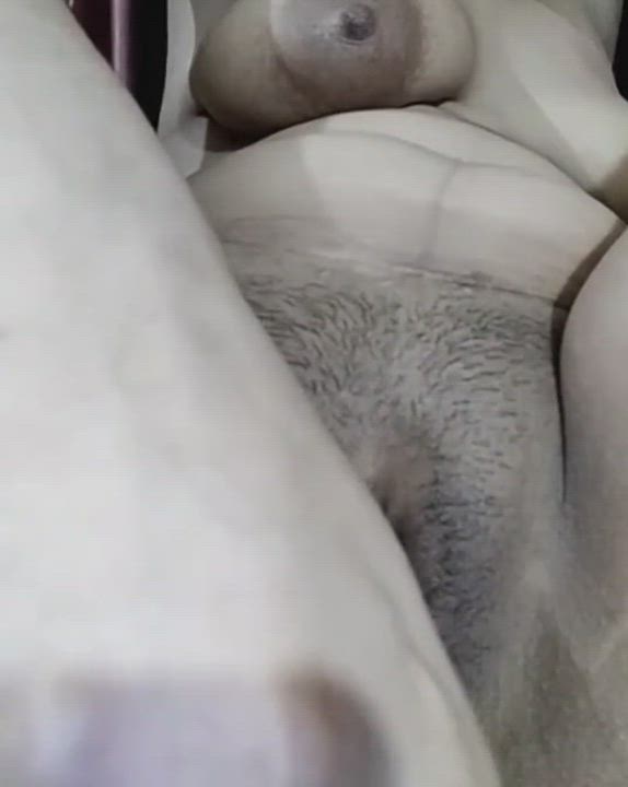 EXTREMELY HORNY BABE SHOWING HER TITS AND PUSSY [LINK IN COMMENT] ??