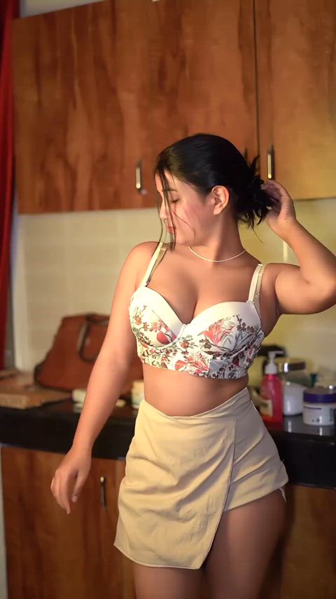 big tits bollywood cute dancing desi indian onlyfans solo teen tiktok just-boobs