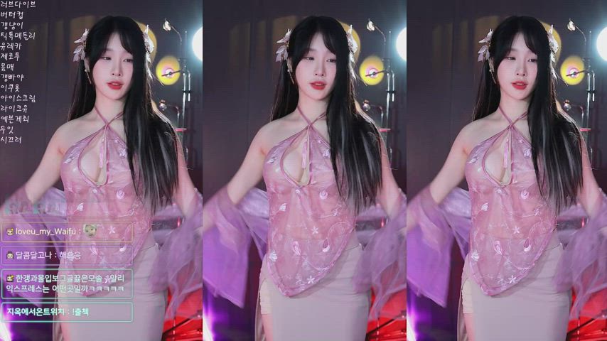 asian big tits dancing korean gif