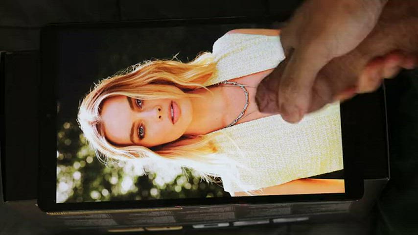 big dick celebrity cum margot robbie masturbating tribute cum-tributes gif