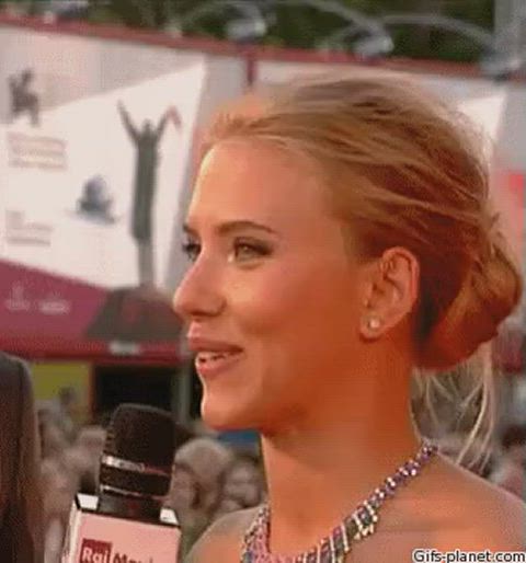 ass big ass big tits scarlett johansson tits gif