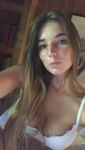 FREE Trial on my OnlyFans for new Subscribers 💗 Link below in the Comments + pinned