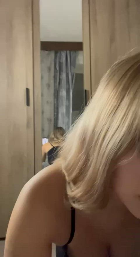 amateur ass pussy blonde gif