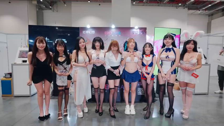 asian convention cosplay japanese sexy slutty gif