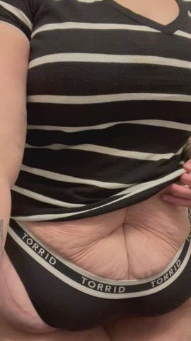 Showing off my jiggles