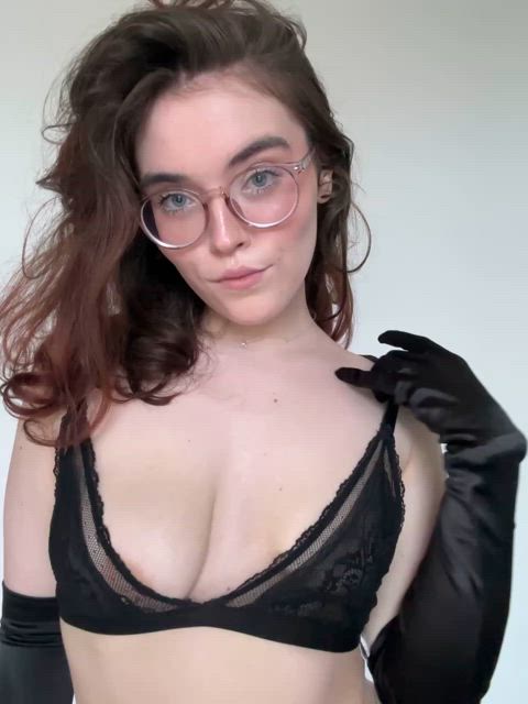 boobs cute facial homemade natural tits nude onlyfans sexy tease tits curvy-chicks