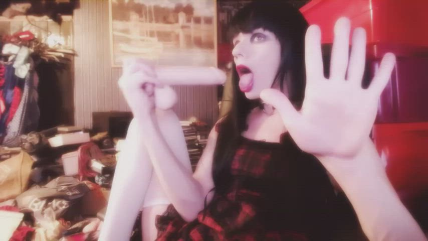 dildo face fuck trans trans woman webcam gif