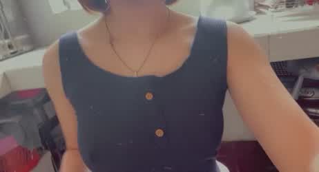 [F] fuck me while we cook pancit canton? 🙈
