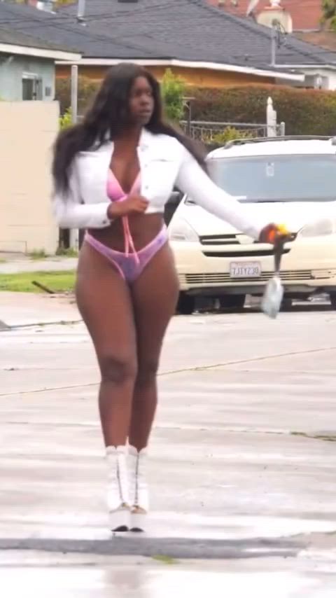 chocolate ebony escort prostitute gif