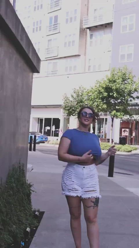 big tits flashing glasses jean shorts milf pov public smile thick tits adorable-porn