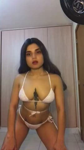 Can I trap you between my thighs?