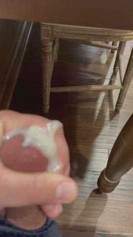 Full cum shot ?