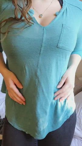 Boobs Bouncing Tits Titty Drop gif