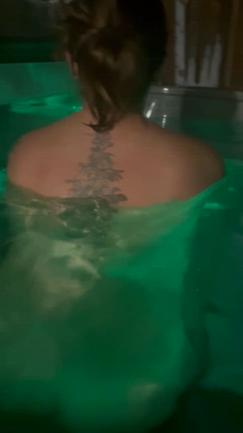 amateur ass cute hot tub hotwife milf onlyfans amateur-girls only-fans-365 onlyfans-creators