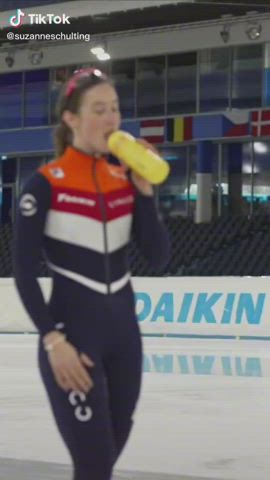 bubble butt dutch european fitness pawg sport gif