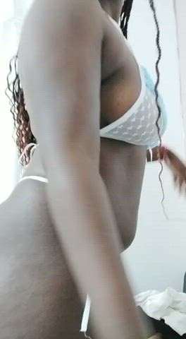 big ass camgirl dancing latina gif