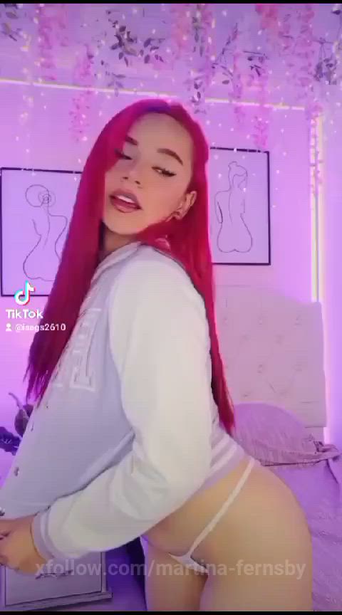 Fiery Redhead On / Off