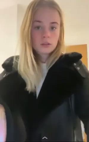 amateur big tits boobs homemade nsfw natural tits gif