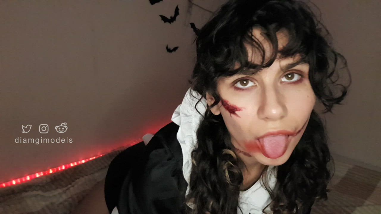 Amateur Costume Facial Halloween gif