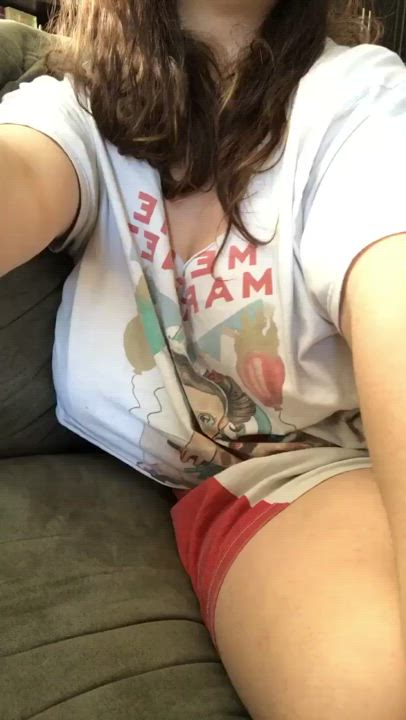 Would you have fun on the couch with me? 😘