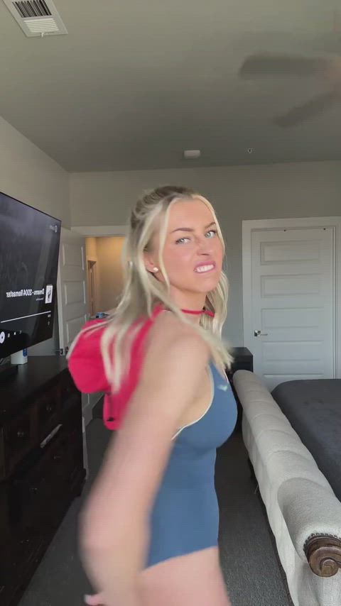 blonde booty swimsuit tiktok wedgie one-piece-swimsuits gif