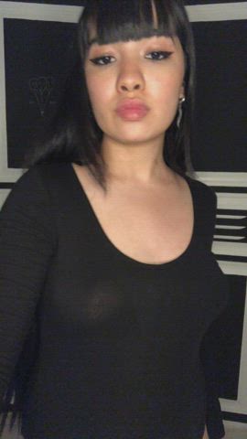 Do you wanna shove your cock between my tits? 😈 Link in comments and in profile!