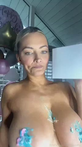 Huge Tits Nude Tits gif