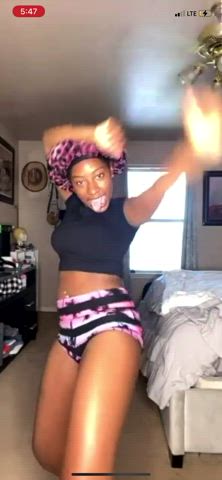 ass dancing homemade natural tits petite teen tits twerking gif