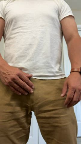 Do y’all like khakis? [43]