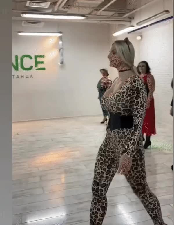 CATSUIT GORBUNOVA - large file