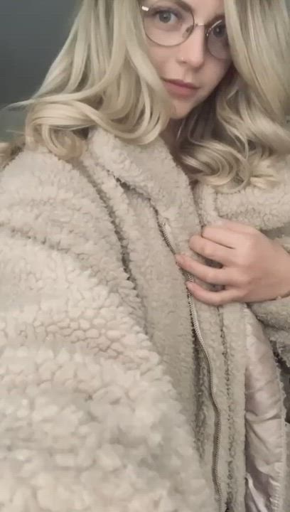 Blonde Cute White Girl gif